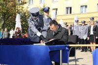 Nadanie sztandaru Komendzie Miejskiej Policji w Tychach